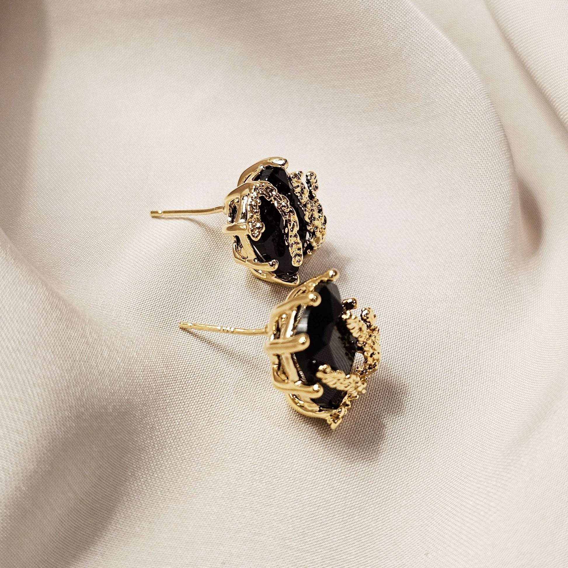 Trendy Star Burst Studds Earrings - FAH Jewelry