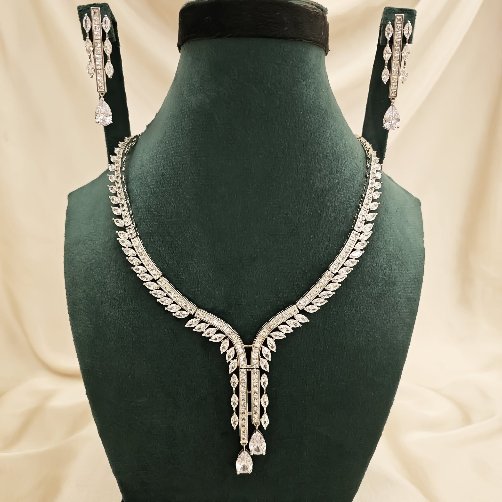 Twilight Grace Arc - FAH Jewelry