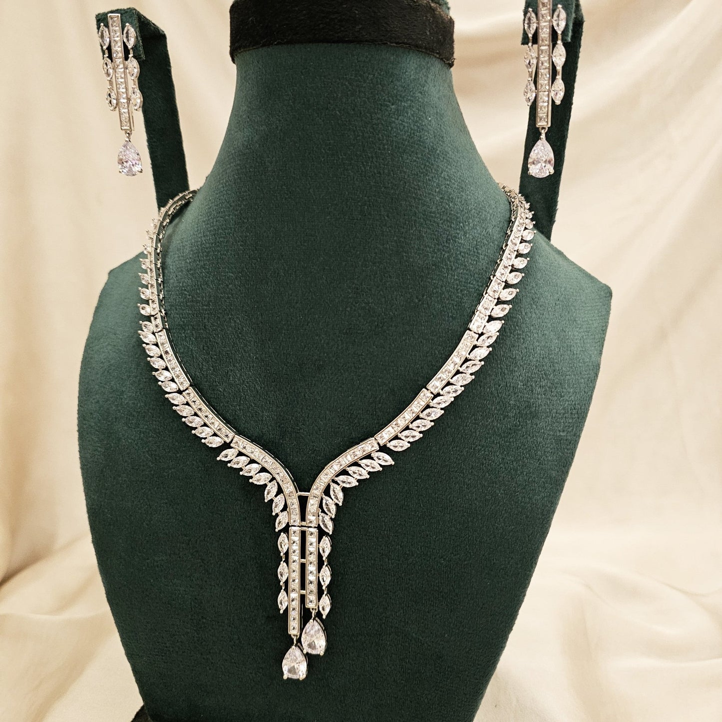 Twilight Grace Arc - FAH Jewelry