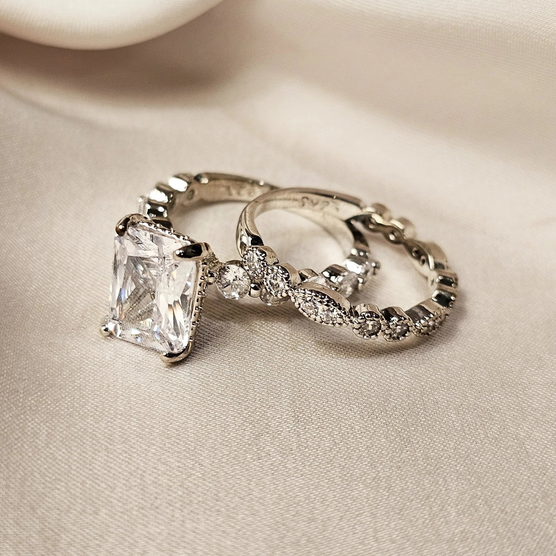 White Sapphire Ring - FAH Jewelry