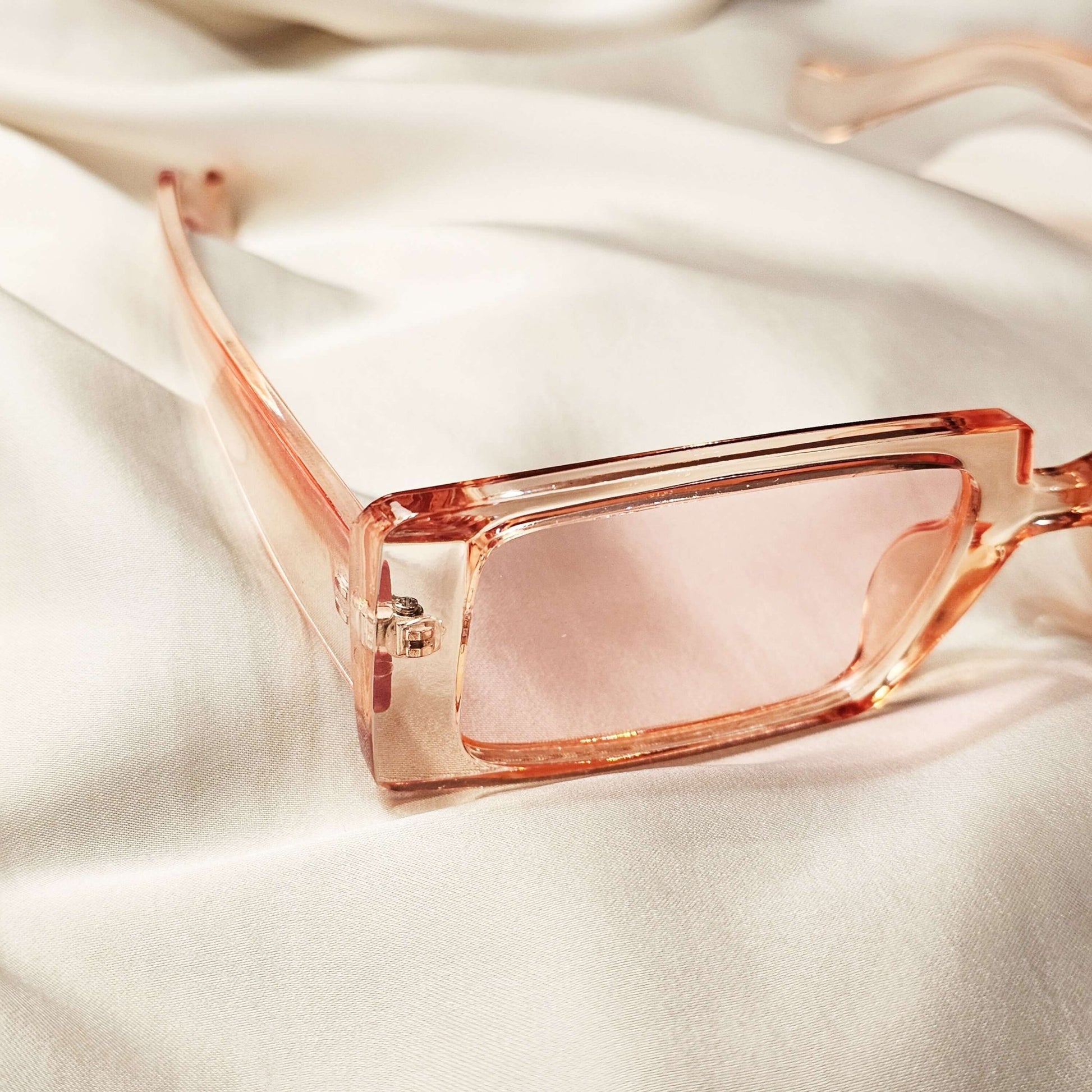 Wide Frame Retro Sunglasses - FAH Jewelry