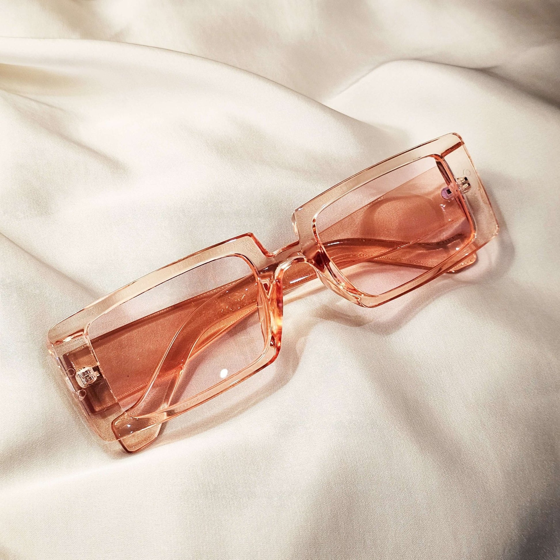 Wide Frame Retro Sunglasses - FAH Jewelry