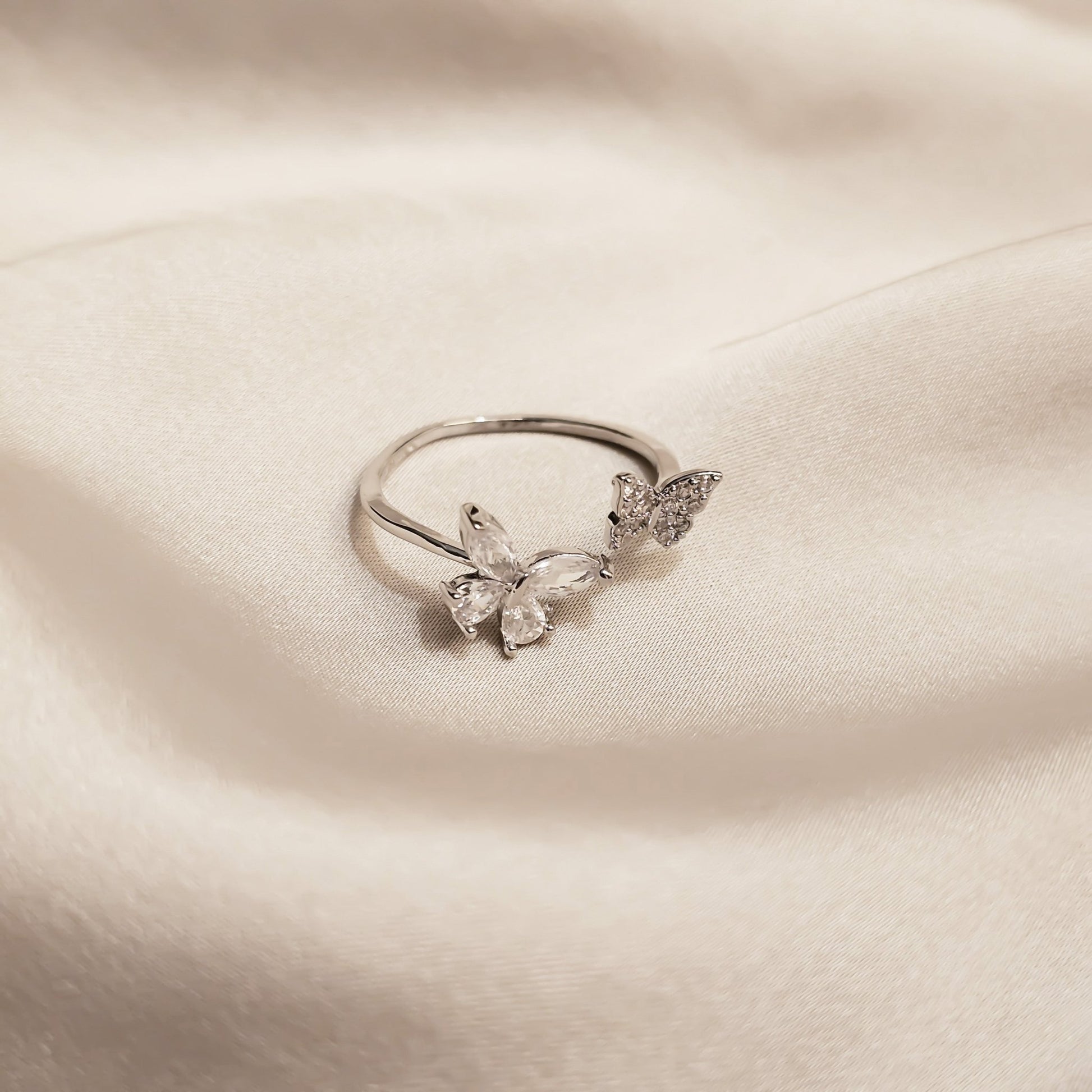 Wings of Grace Ring - FAH Jewelry