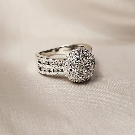 Zircon Huitan Bow Shaped Ring - FAH Jewelry